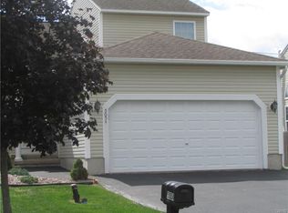 5054 Revolutionary Path, Liverpool, NY 13088