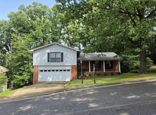 8719 Boulder Ln, Little Rock, AR 72227
