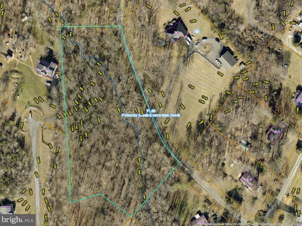 1 Rita Ln, Fredericksburg, VA 22405