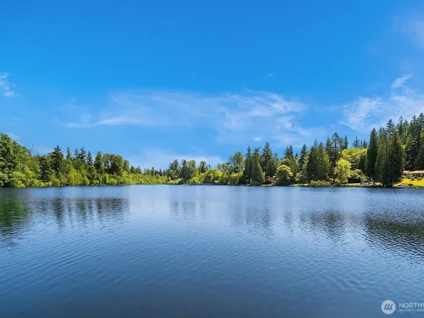 13055 SE 76th Street, Newcastle, WA 98056