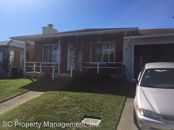 2nd image of 601 Theresa Dr