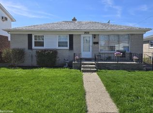 25111 Normandy St, Roseville, MI 48066