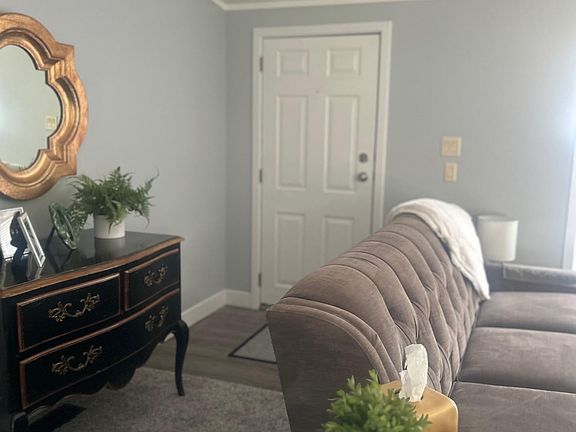 3rd image of 5819 Indian Ln