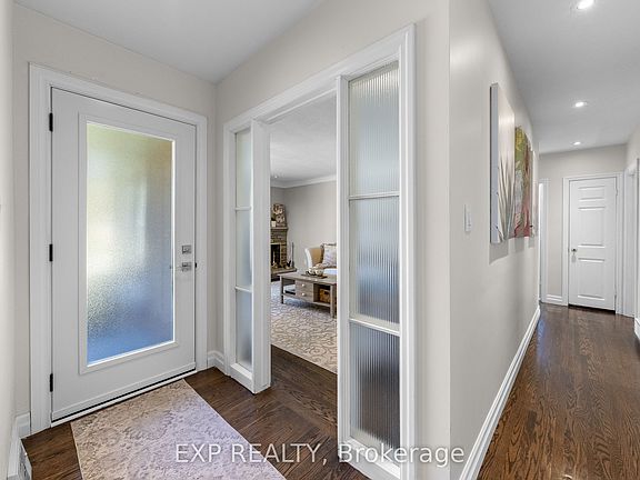 5th image of 13 Ridley Heights Dr
