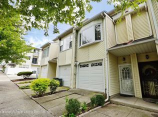 369 Mosel Ave, Staten Island, NY 10304