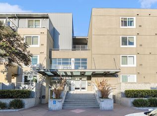 3090 Glascock St APT 206, Oakland, CA 94601