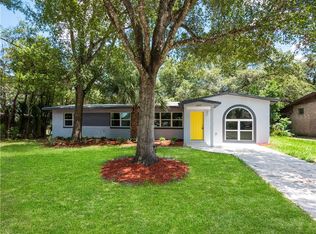 2457 Palmetto Ave, Sanford, FL 32771