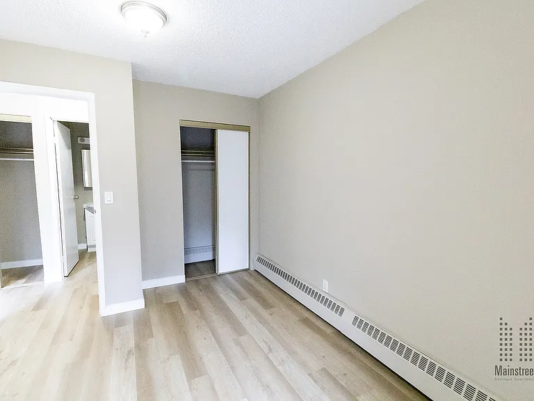 1715 24th Ave SW — Photo 20