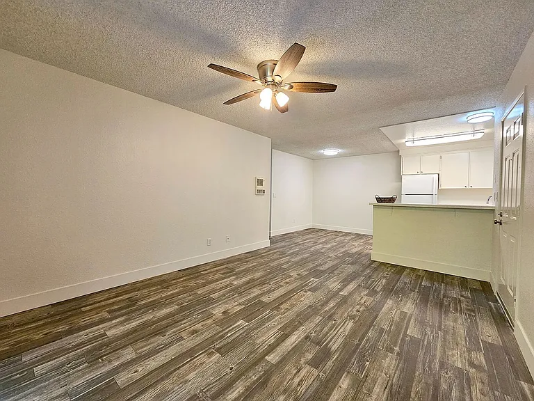 Brandywine Apartments — Photo 12
