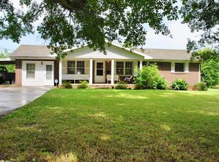 1323 Sandhill Hickory Lvl Rd, Carrollton, GA 30116