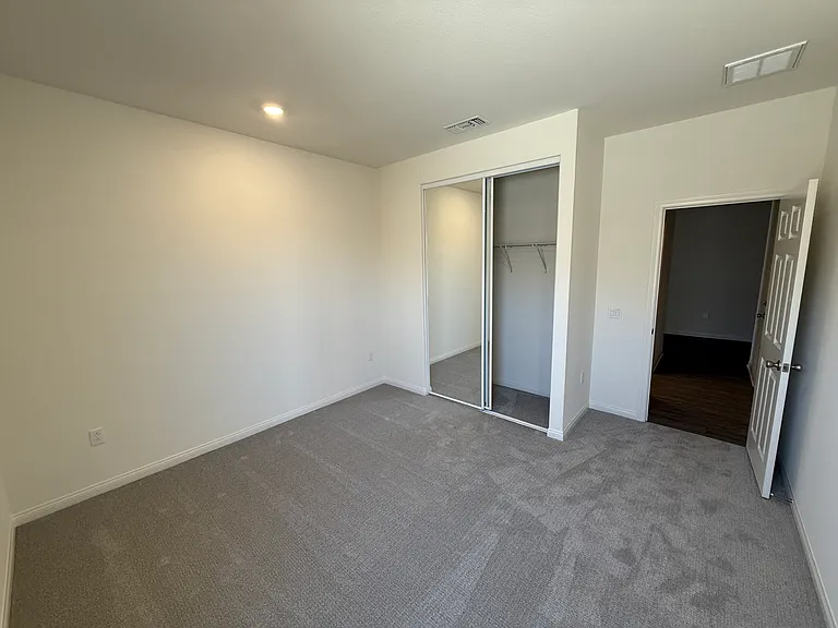 7556 Nectarsweet Dr — Photo 16