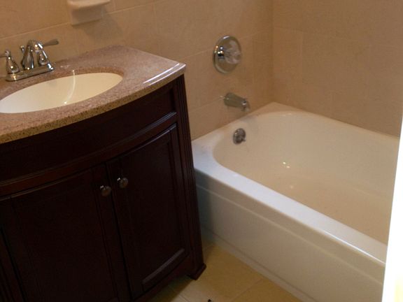 3rd image of 1273 Pacific St APT 2F