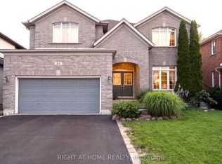 52 Prince William Way, Barrie, ON L4N 0Y9