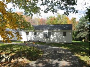 207 South Rd, Fremont, NH 03044