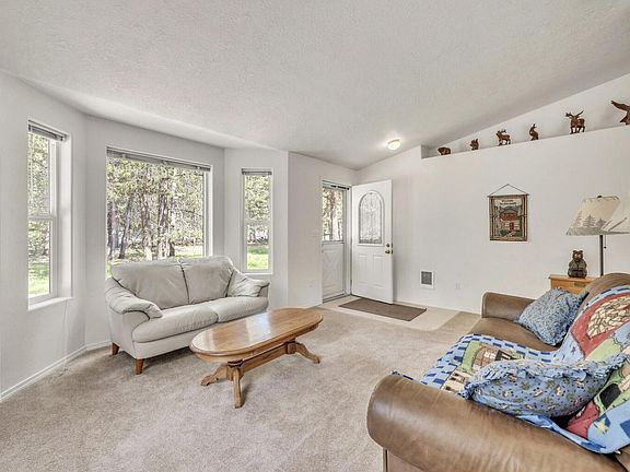 5th image of 52494 Deer Field Dr