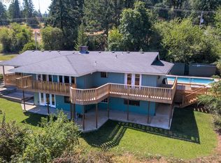 130 Cherry Ave, Sutherlin, OR 97479