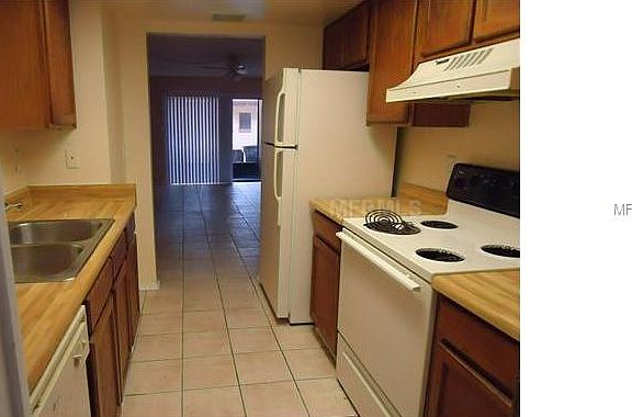 3rd image of 5839 62nd Ave N APT 121