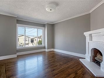 3rd image of 1006 Capitol Ave