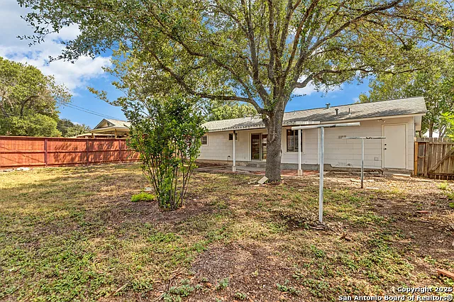 4303 Sunshadow St — Photo 23