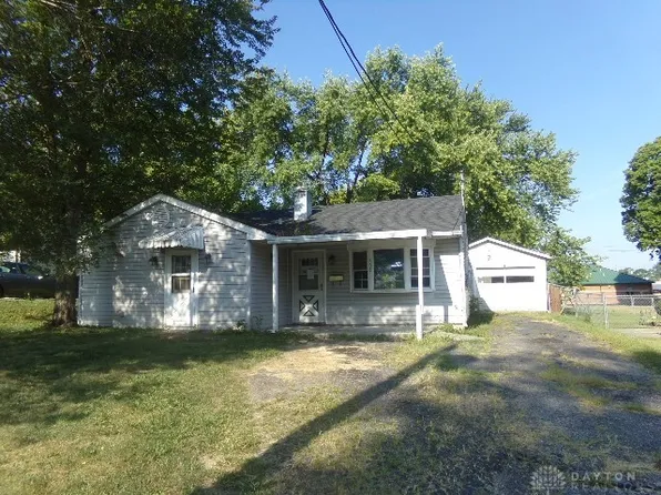 608 Richardson Dr, Middletown, OH 45042