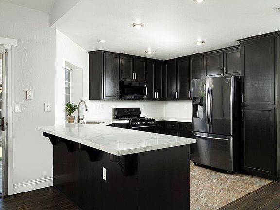 5th image of 1433 Tradewind Dr