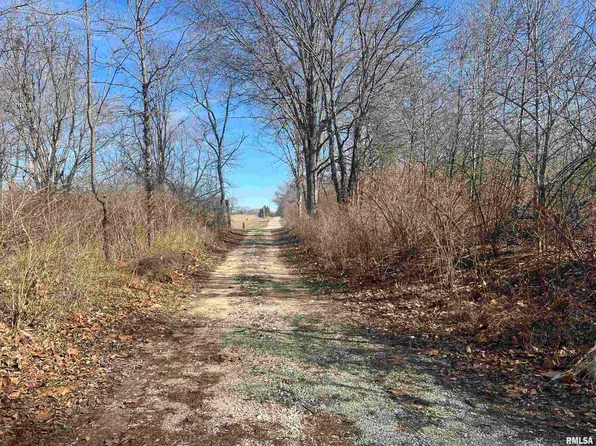 Rr E Toot Place Ln, Lewistown, IL 61542