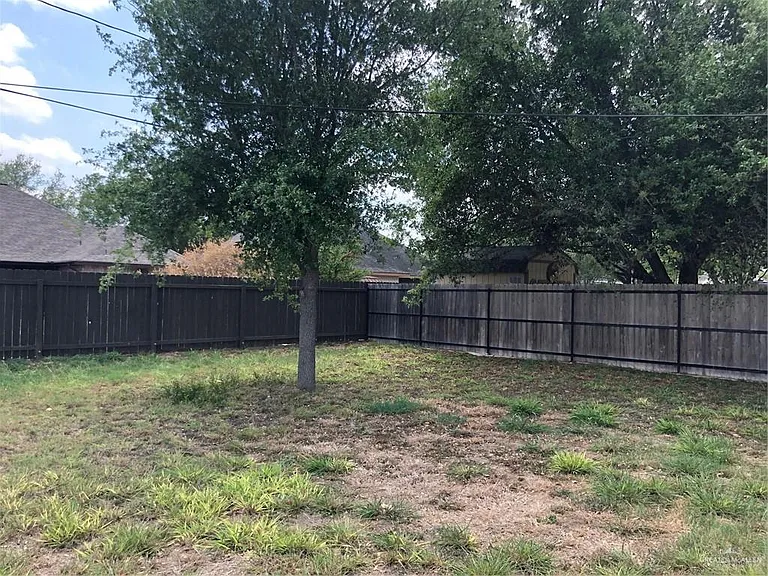 3506 Alice Ln — Photo 28