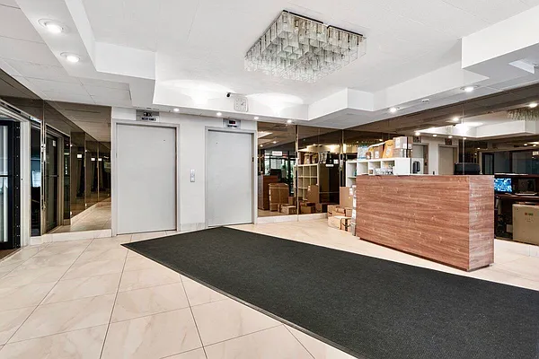 Sold by N & H Realty Group Inc | media 18