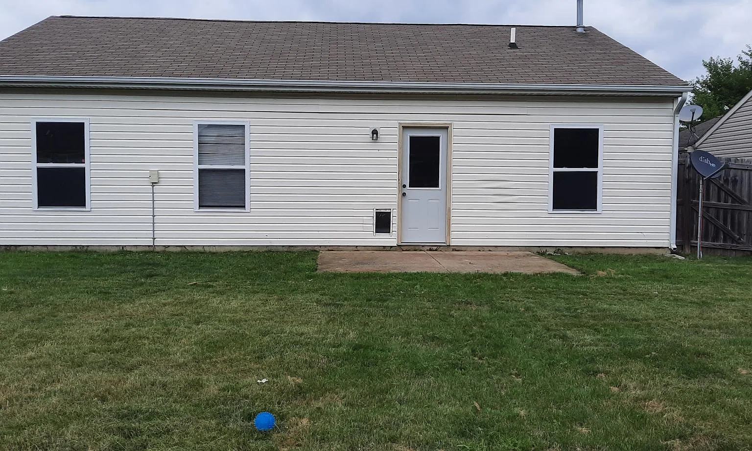 3 bed, 1125 sqft, $1,775 — Photo 2