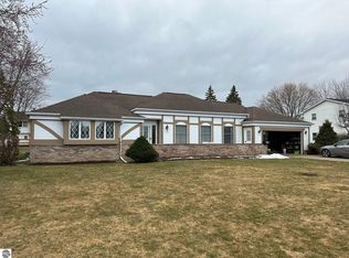 3086 Kirkwood Pl, Bay City, MI