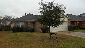 3rd image of 13306 Gerngross Ln
