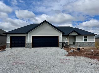 1167 S Gettysburg Loop, Republic, MO 65738