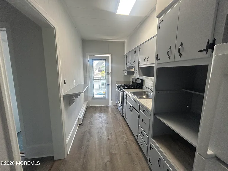 1109 Lincoln Ct #4 — Photo 9