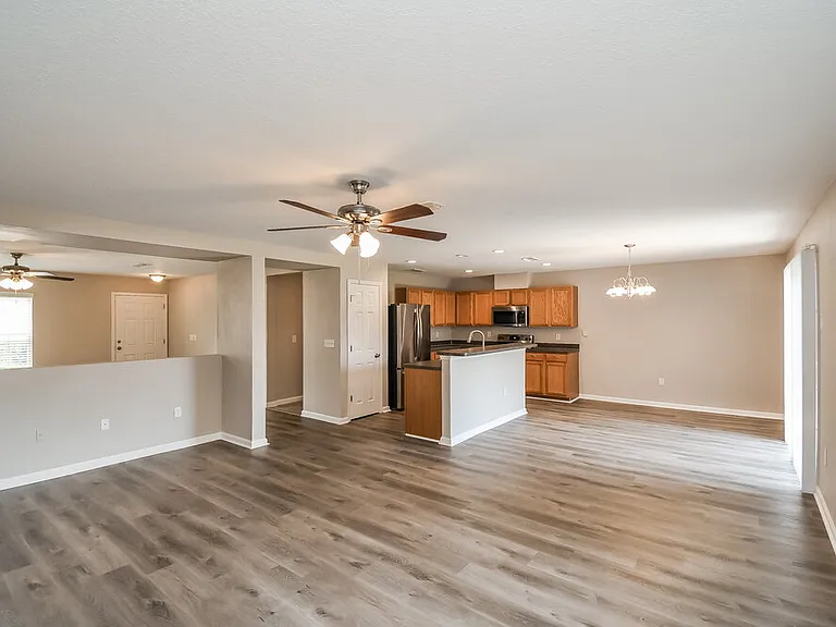 11504 Bonnie Lakes Ct — Photo 4
