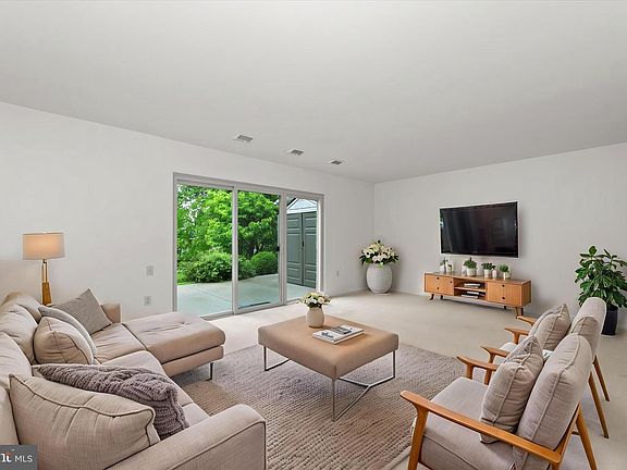 4th image of 3451 S Leisure World Blvd Unit 83-G