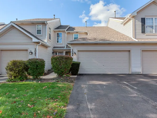 1049 Horizon Rdg, Lake In The Hills, IL 60156