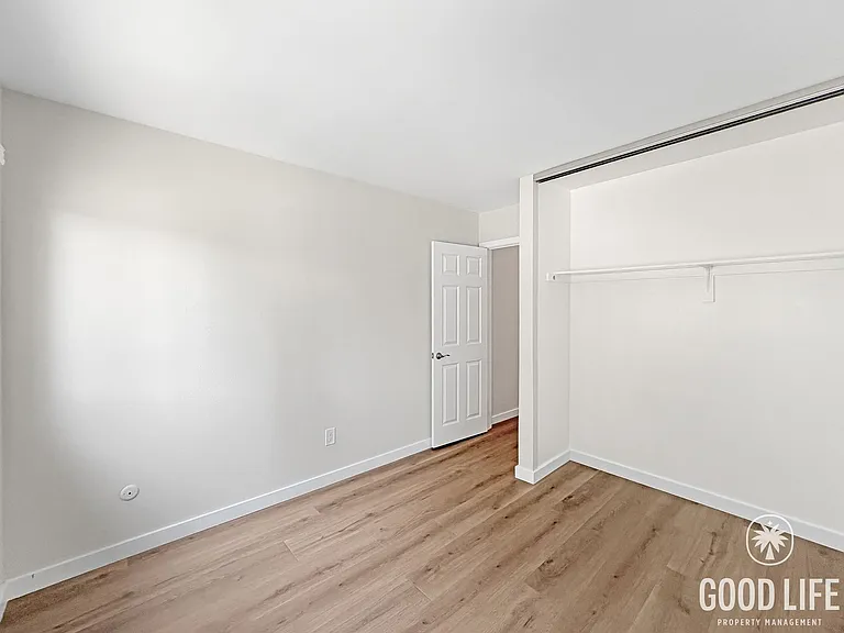 5071 La Cuenta Dr — Photo 9
