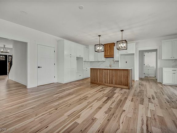 5th image of 6337 Dawson Blvd