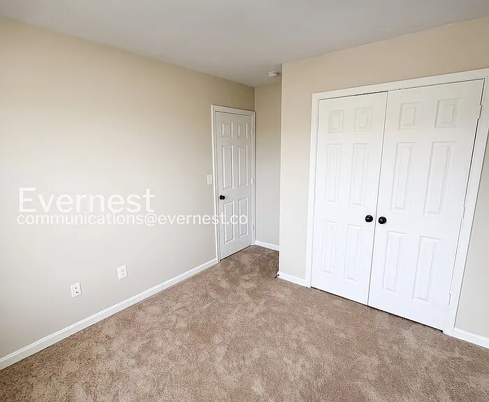 2342 Silver Fox Way — Photo 12