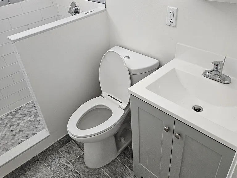 111 Norway St #B2 — Photo 14