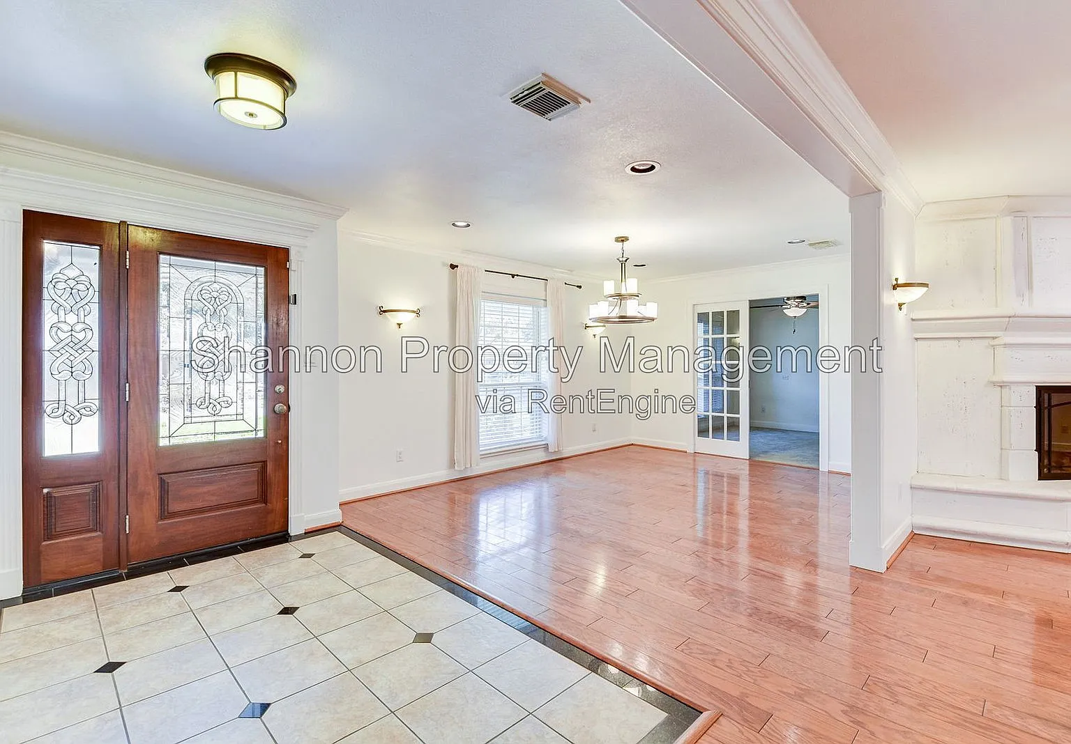 4 bed, 3.5 bath, 3418 sqft, $4,100 — Photo 3