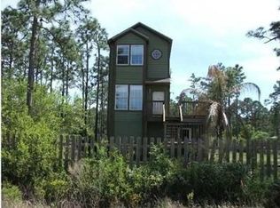 318 Central 6th St, Santa Rosa Beach, FL 32459