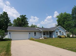 N5655 Maders Cir, Shawano, WI 54166
