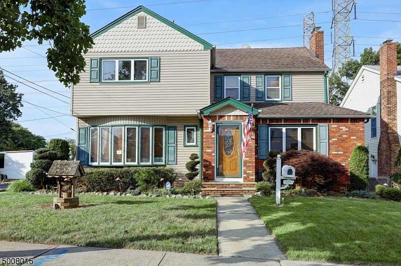 1st image of 115 Bergen Ave