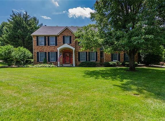 2nd image of 138 Ginger Dale Dr