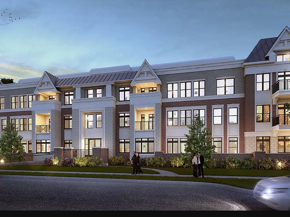 1st image of 1560 Oakwood Ave #203