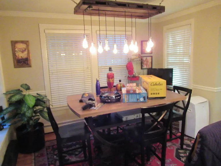 1016 N Lafayette St — Photo 15