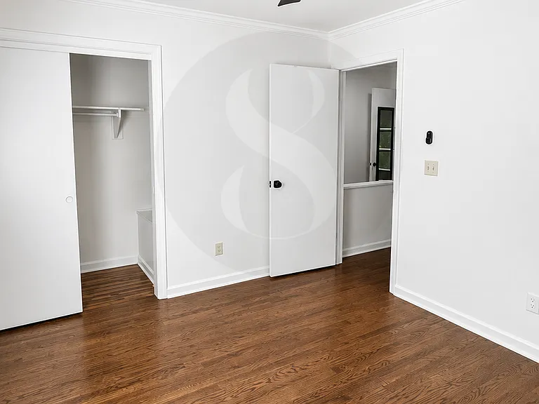 3121 Colonial Way #E — Photo 13