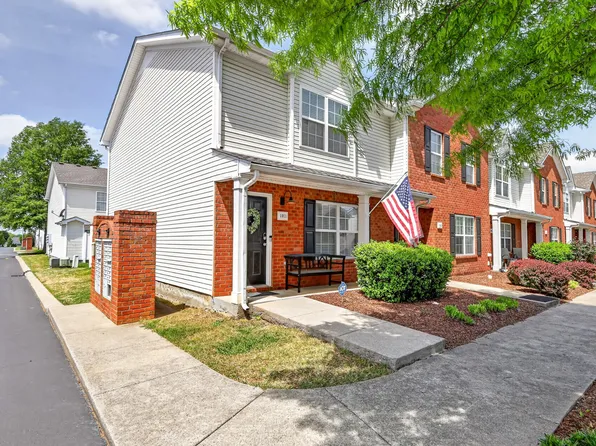 1011 Wolves Den Pl, Murfreesboro, TN 37128