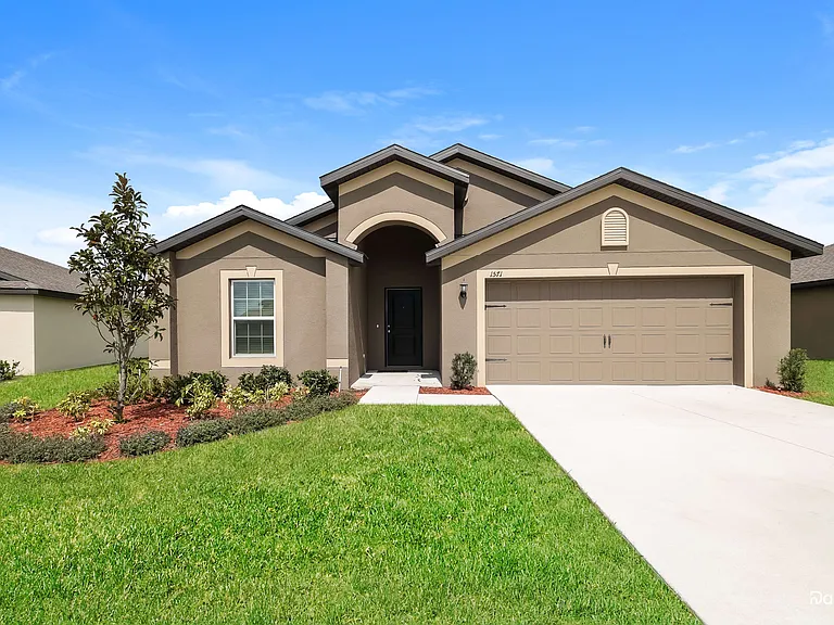 1571 Swan Lake Cir — Photo 1